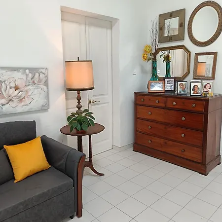 בית אירוח In Ain Karem - A Maltese Traditional Townhouse