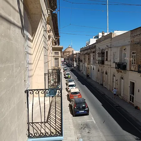In Ain Karem - A Maltese Traditional Townhouse בית אירוח מוסטה